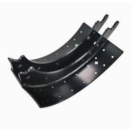 黒いOEM MERITOR A-3222-J-2272 4718 QPのブレーキ片